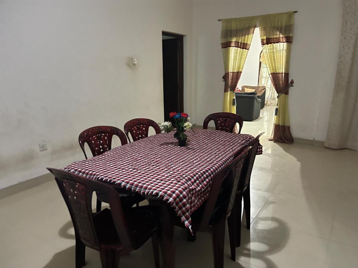 Shalomi'S Villa & Happy Home Negombo Exterior foto